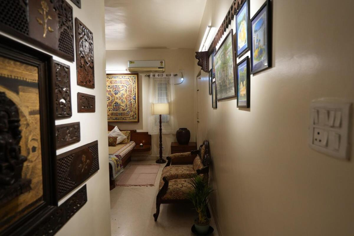 Apartment Sam's Apt- Majestic 3bhk, Prabhat Rd, Deccan *