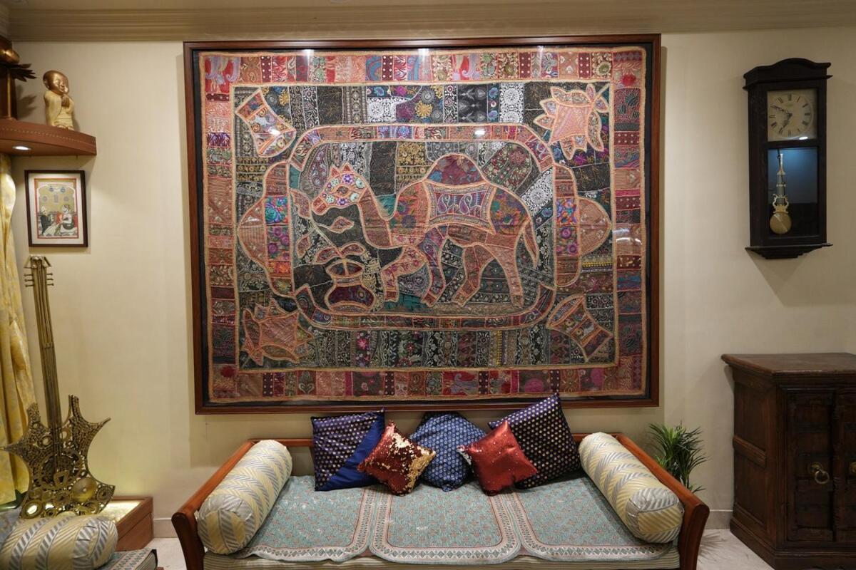 Sam's Apt- Majestic 3bhk, Prabhat Rd, Deccan Pune